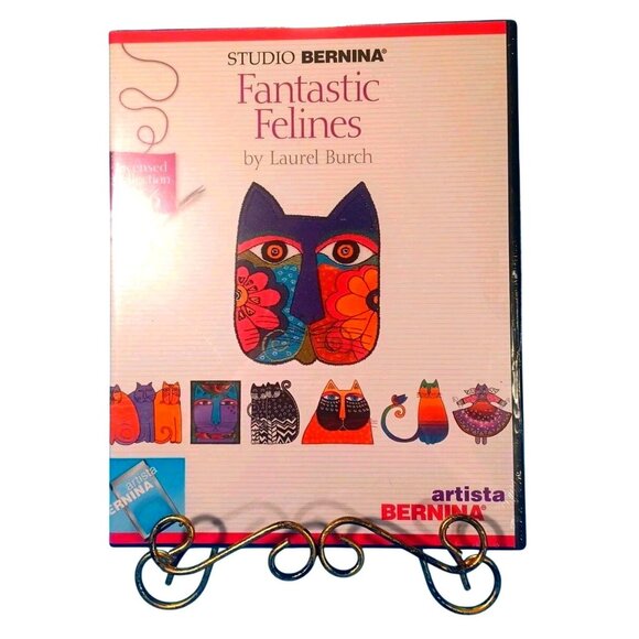 BERNINA Other - Laurel Burch Fantastic Felines Vtg 2002 NIP Studio Bernina 766 Embroidery Card